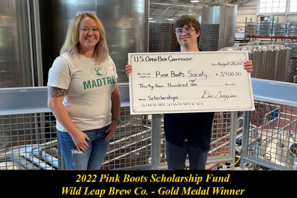 1Pink_boots_2023_Brittany_Cam